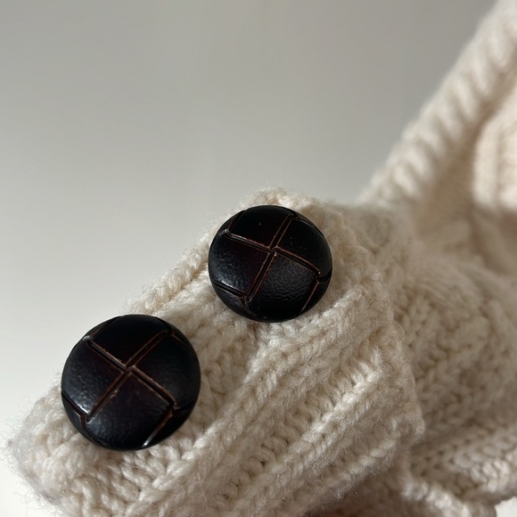 Knit Cream Irish Merino Wool Sweater - Picture 4 of 5